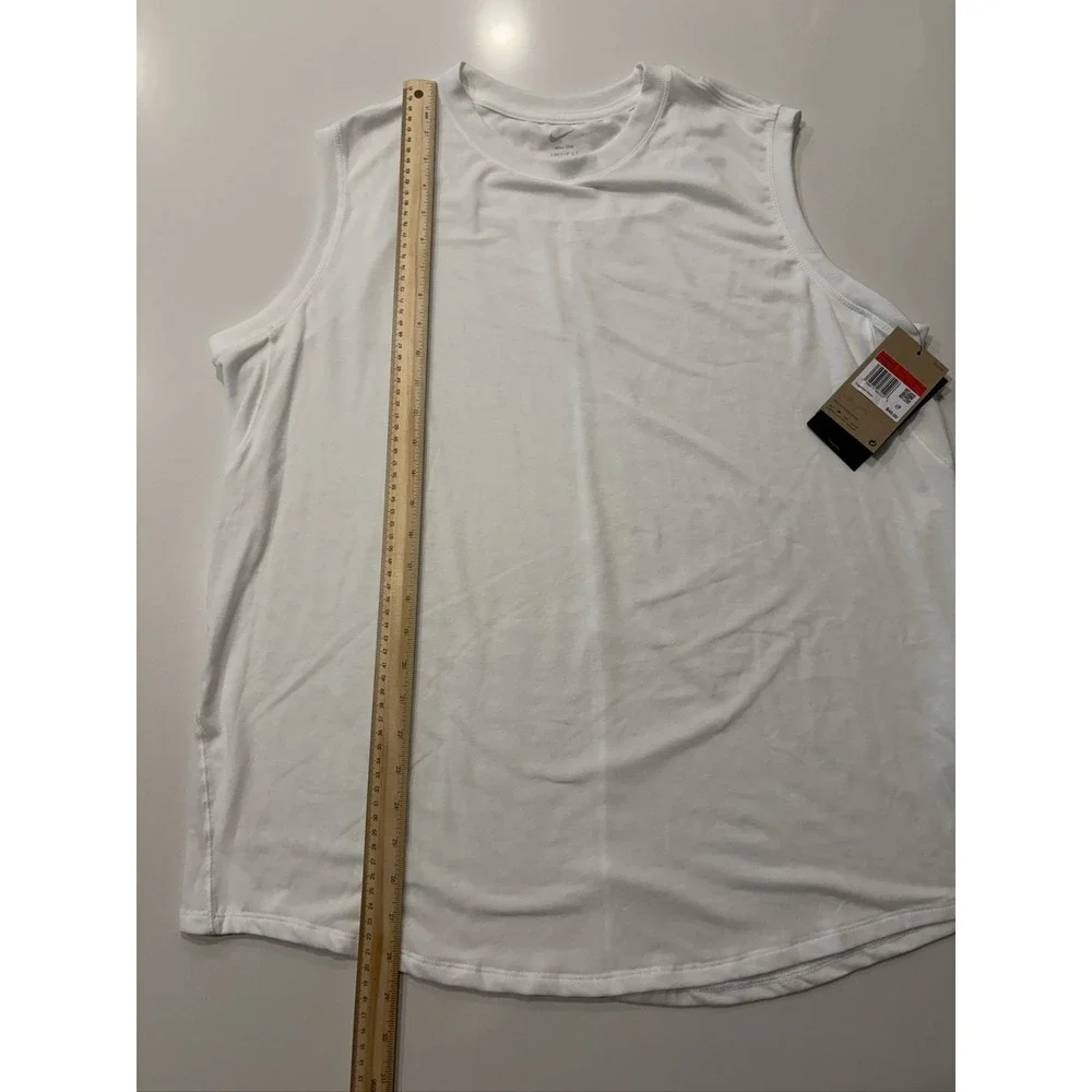 Nike Nike One Tank Top Womens L White Dri-FIT Loose Fit FN2811-100